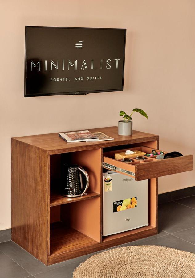 Minimalist Poshtel & Suites Új-Delhi Szoba fotó